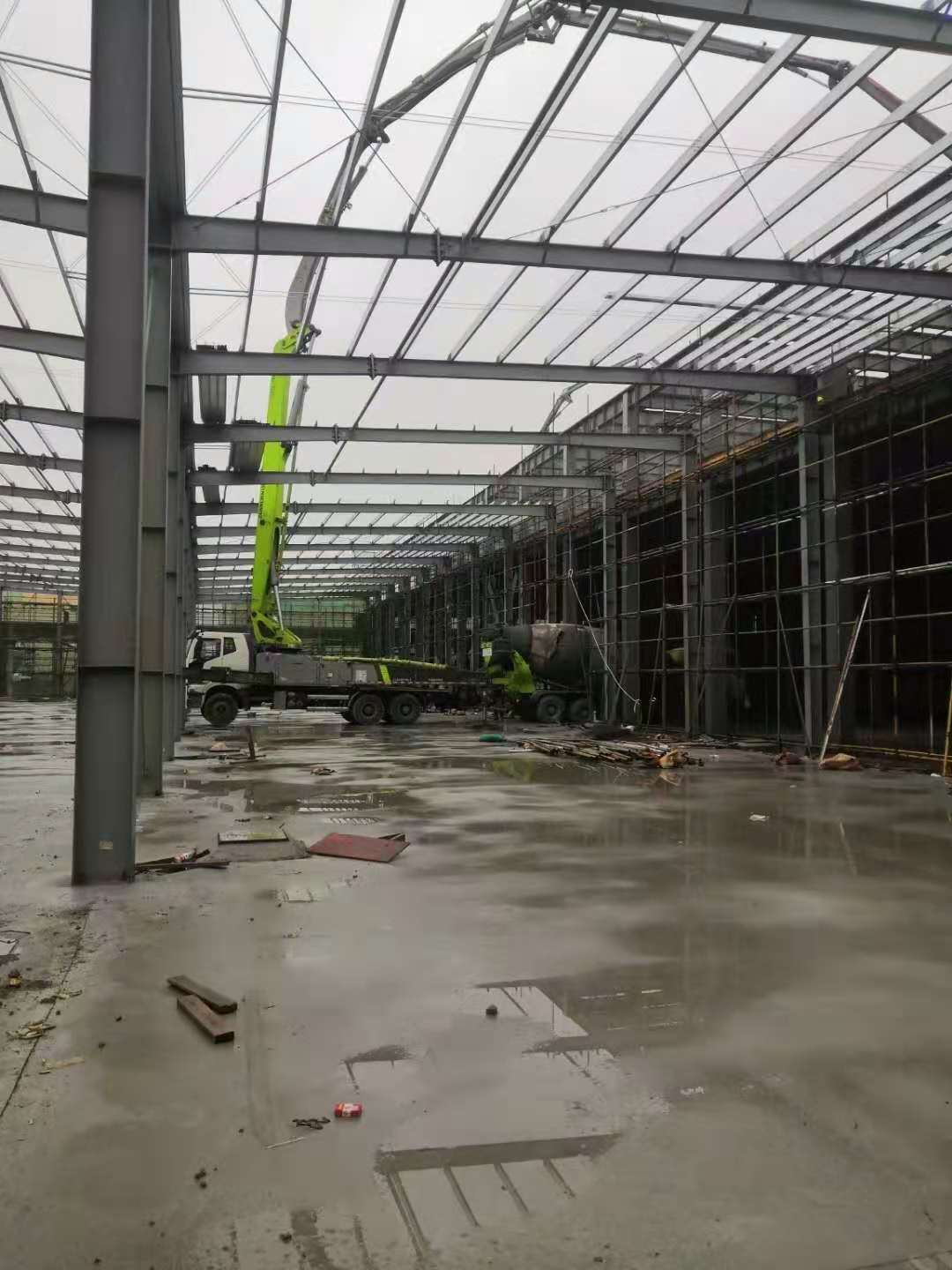 萨震螺杆鼓风机，萨震节能空压机，萨震节能科技新厂房